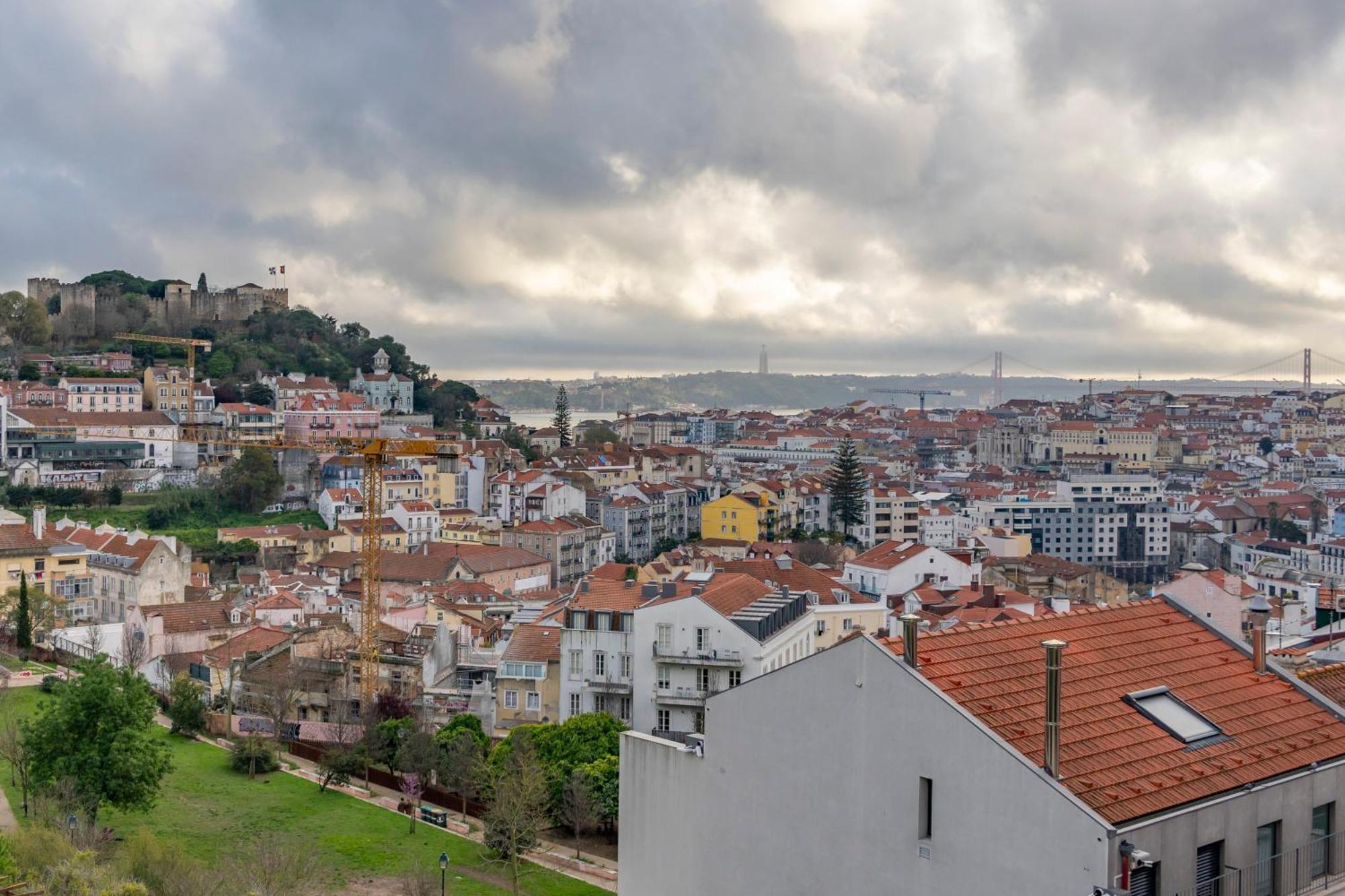 Magnificent Flat With Spectacular Views In Graca Apartment Lisbon Exterior photo